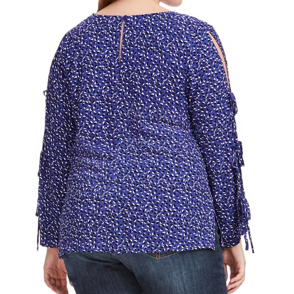 ❗5 For $2️⃣5️⃣ Bundle Sale❗️ Clematis Blue Tie Sleeve Top - Picture 3 of 5